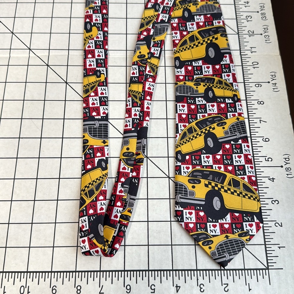Vintage Rene Chagal Novelty Necktie – Yellow NYC Taxi Cabs & “I ♥ NY” Print  59" - Picture 6 of 10